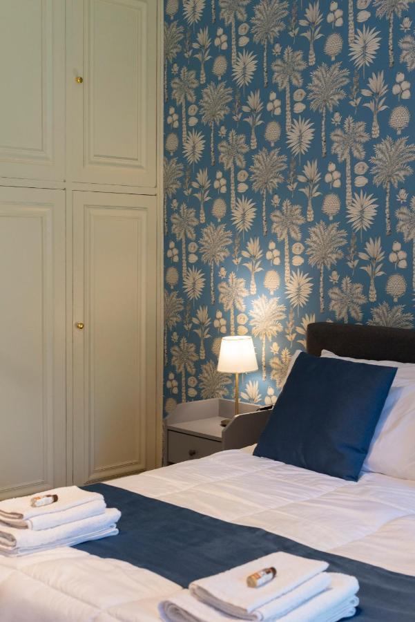 Room 66 Napoli Bagian luar foto