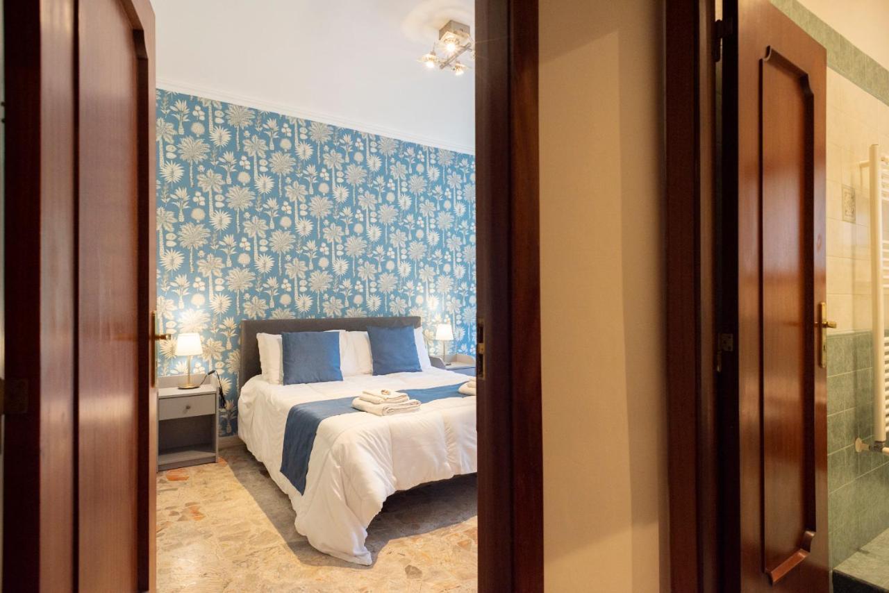 Room 66 Napoli Bagian luar foto