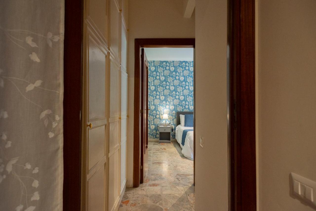 Room 66 Napoli Bagian luar foto